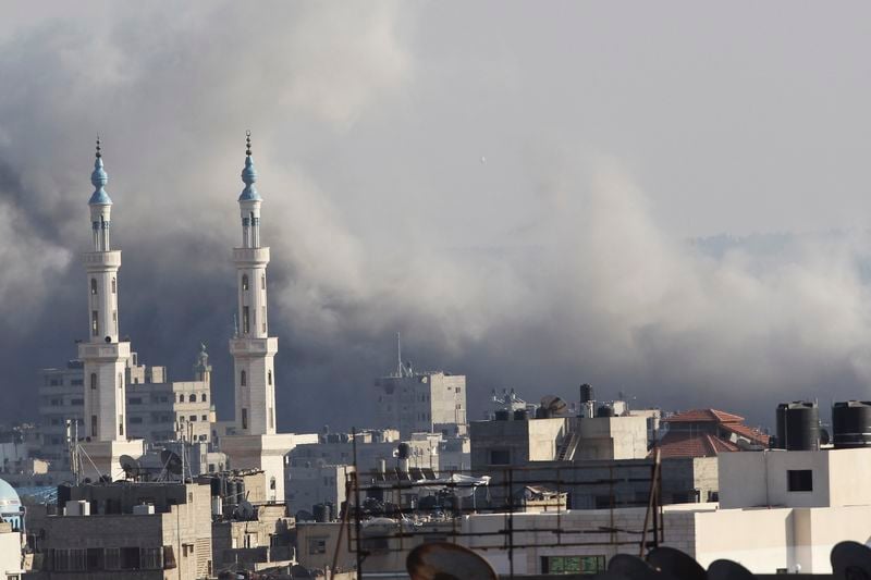Israël frappe Gaza après de nouveaux tirs de roquettes