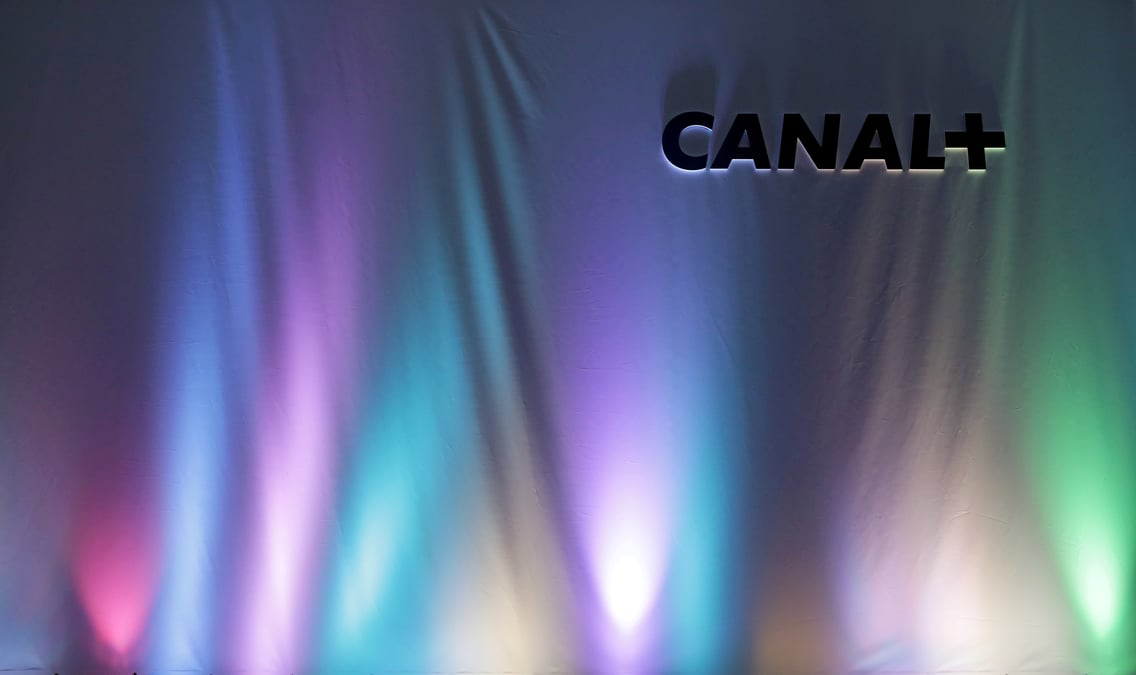 Canal+ va commercialiser disney+ en france a partir de fin mars, selon les echos