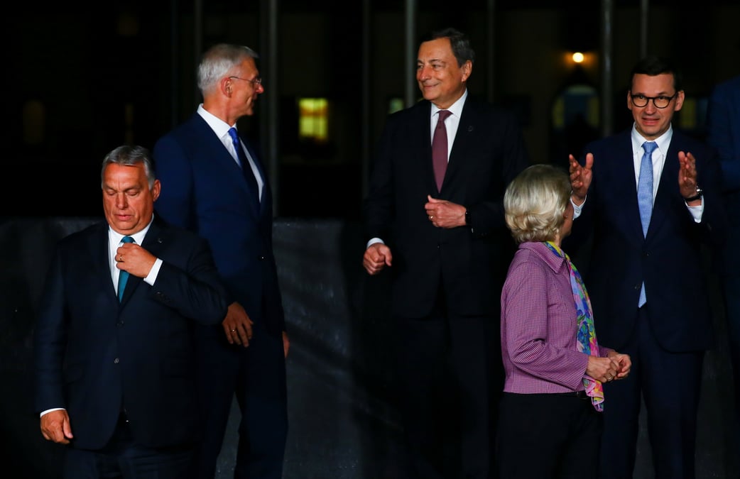 L'ue s'efforce de rassurer des pays des balkans sceptiques