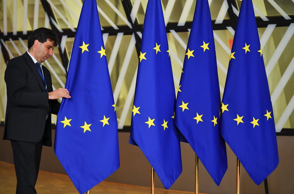 Zone euro: accord sur le mes, decisions repoussees sur le budget