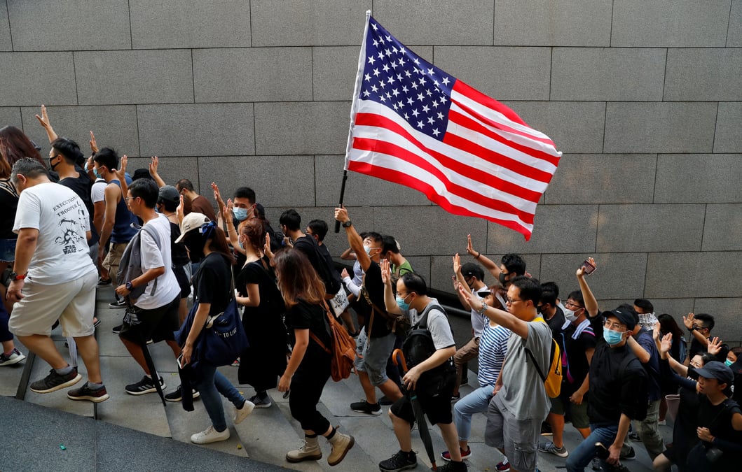 Des manifestants hongkongais reclament l'aide des etats-unis