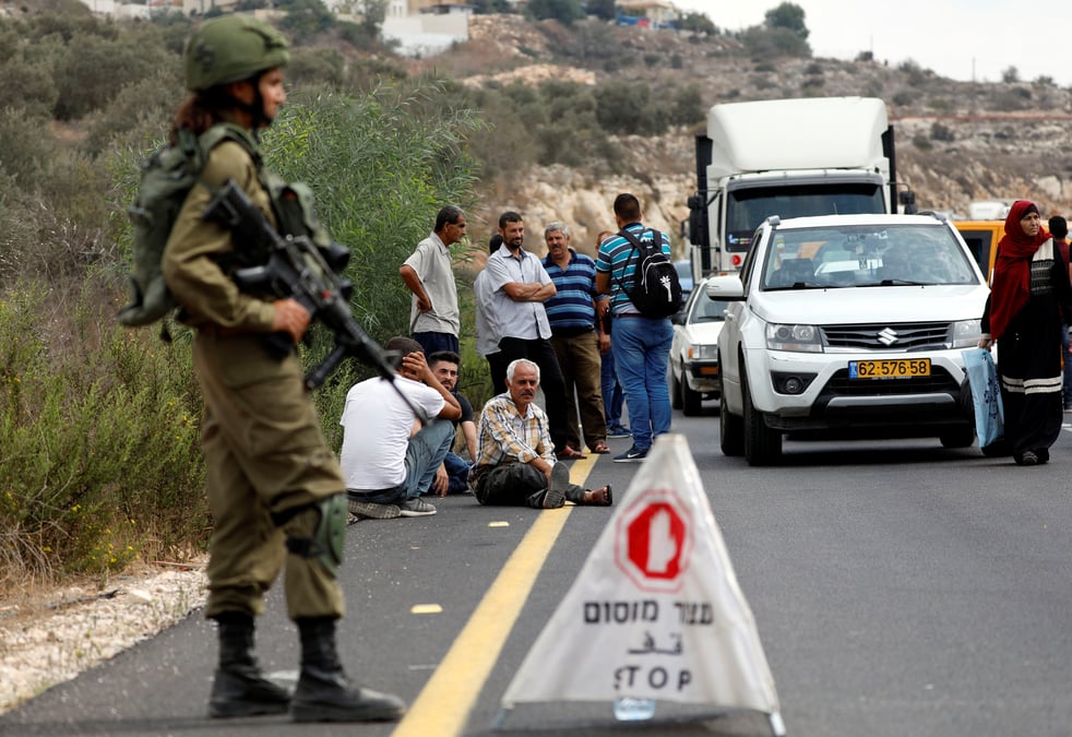 Un palestinien tue deux israeliens en cisjordanie-armee