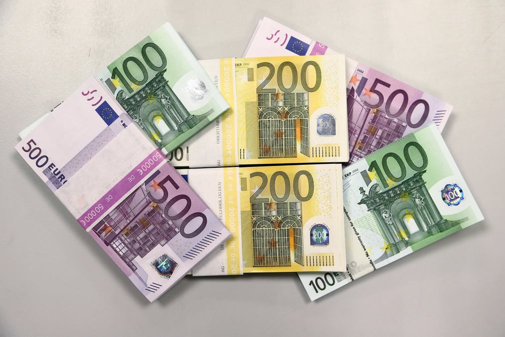 Des billets de banque en euros sont presentes a la banque nationale croate a zagreb