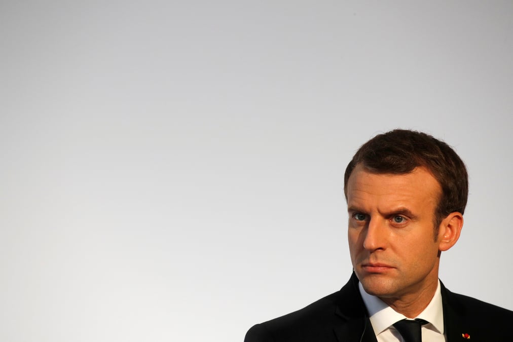Macron au niger en soutien a barkhane et au g5 avant noel