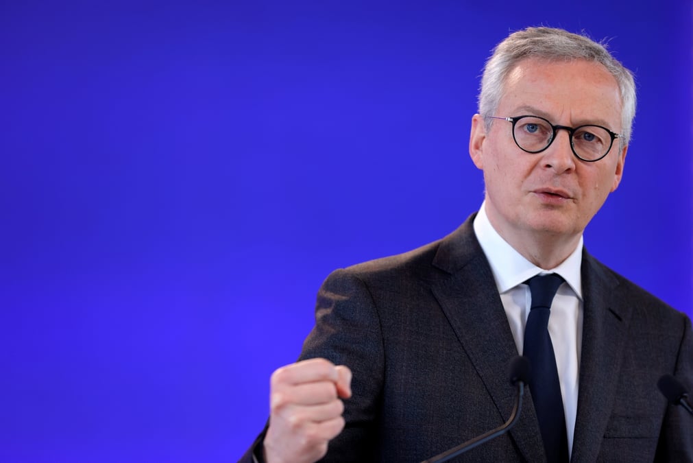 Coronavirus: nous accompagnerons tous les commerces fermes, dit le maire