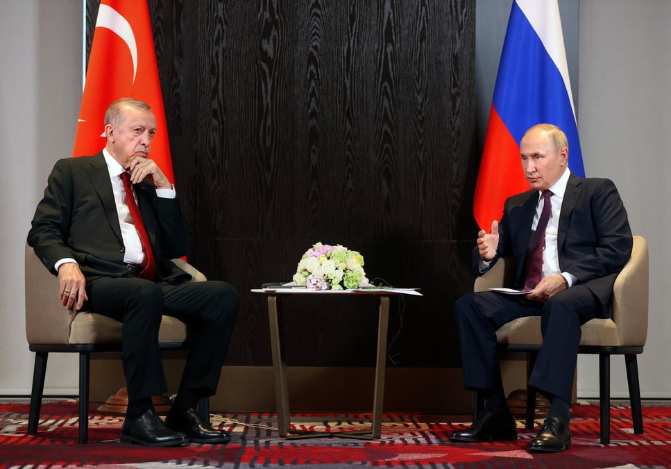 Vladimir poutine et tayyip erdogan lors du sommet de l'organisation de cooperation de shanghai (ocs)