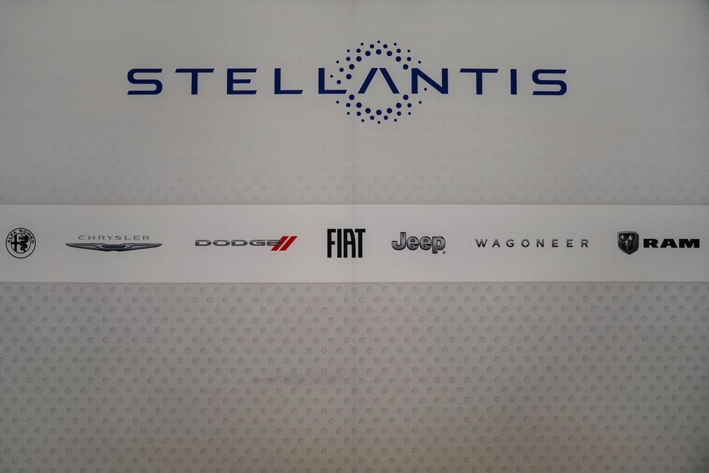 Un logo stellantis