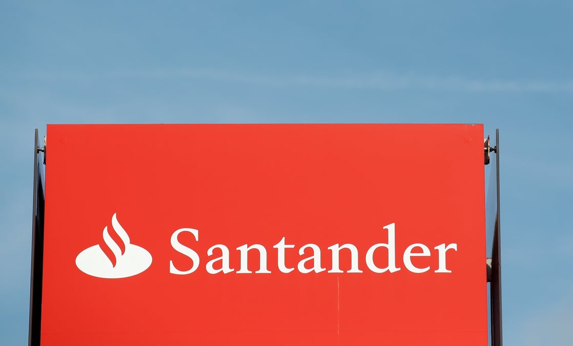 Santander: les marches americain et britannique en soutien au troisieme trimestre