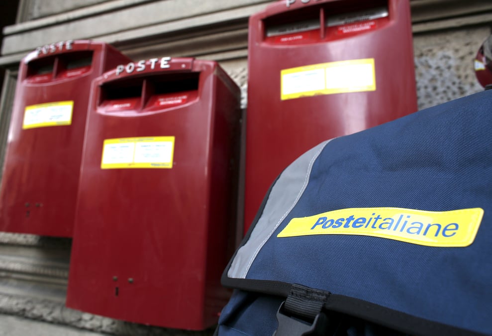 Poste italiane fait ses debuts en bourse