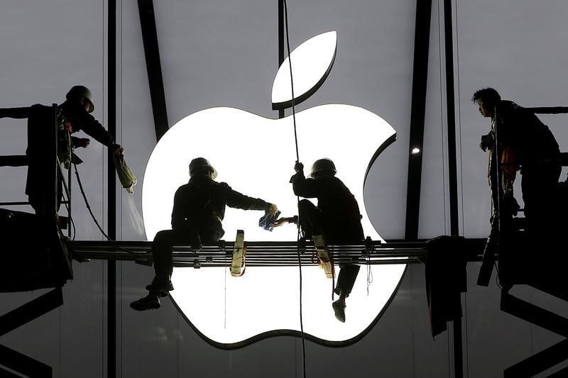 Bruxelles va invalider les arrangements fiscaux d'apple