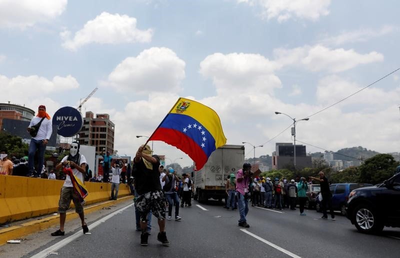 L'opposition continue de manifester au venezuela