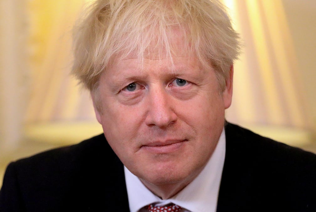 Londres pret a explorer toutes les pistes pour aboutir a un accord, dit johnson a macron