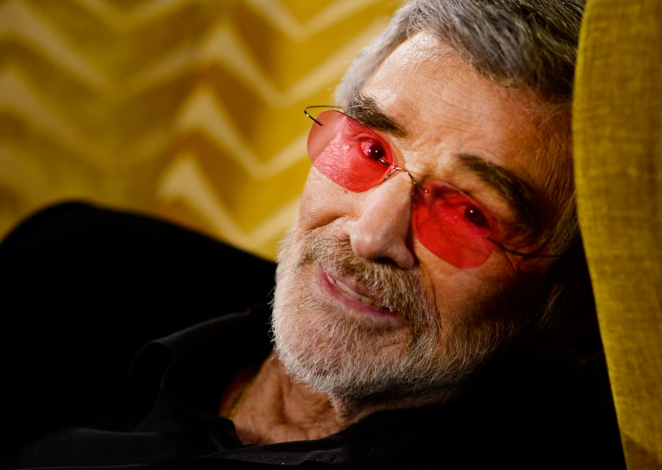 Deces de l'acteur americain burt reynolds a l'age de 82 ans
