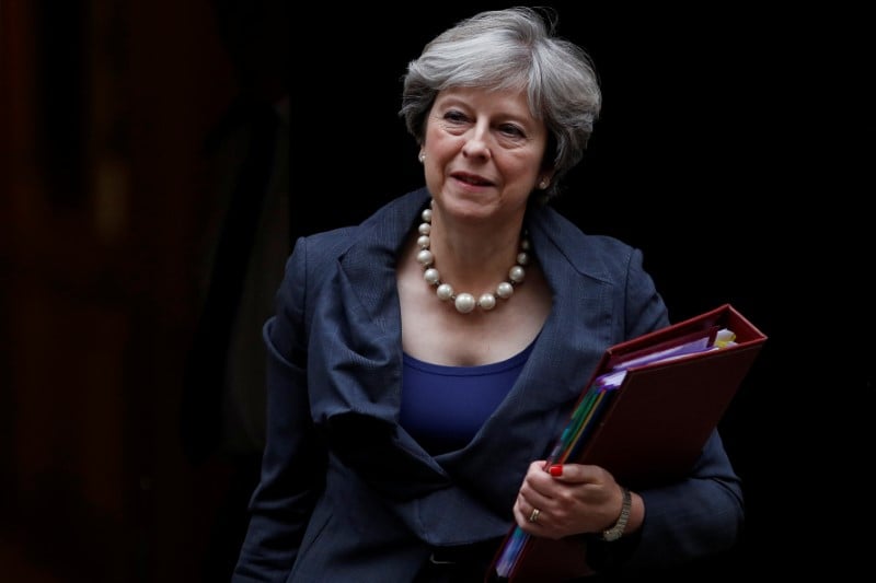 May attendue a bruxelles en pleine impasse sur le brexit