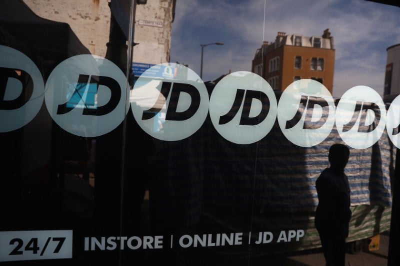 Jd sports se renforce aux usa avec finish line