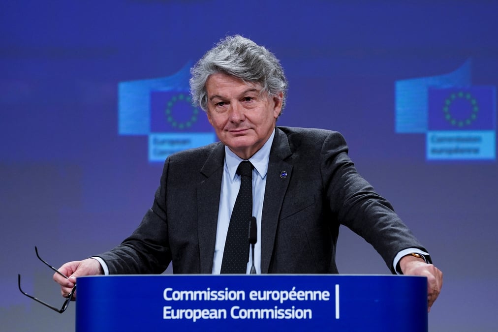 Thierry breton veut faire accelerer l'europe spatiale