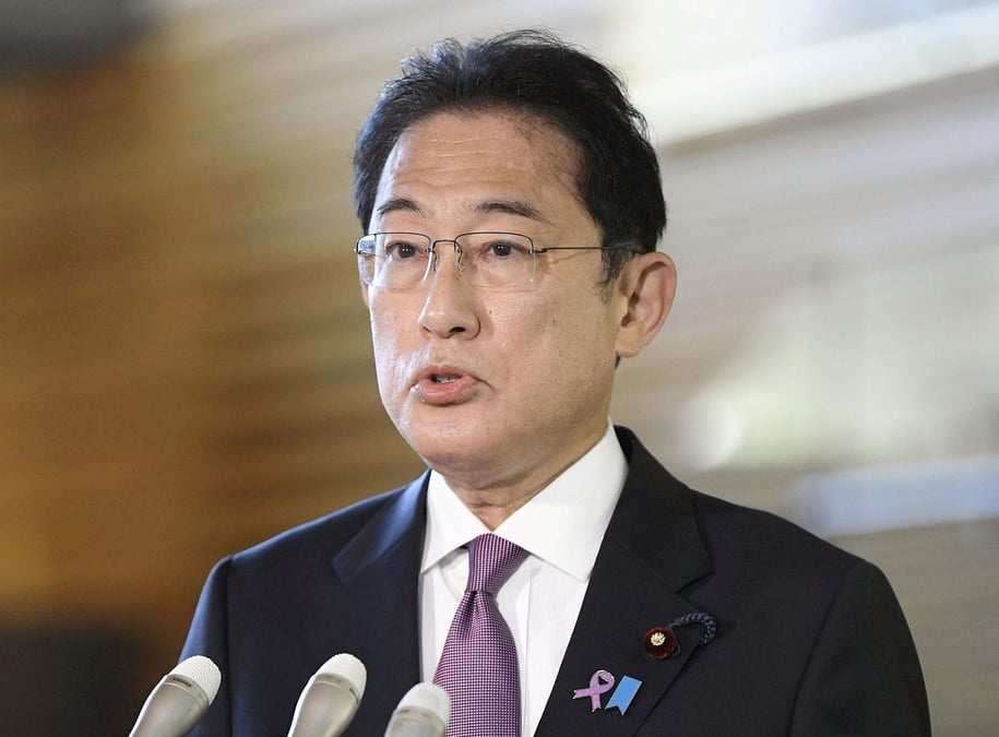 Photo d'archives: le premier ministre japonais fumio kishida s'adresse aux medias a tokyo