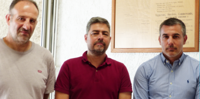 De gauche à droite : Marc Vera, président des Vignerons coopérateurs audois, Laurent Cutzach, directeur des Vignerons Coopérateurs d’Occitanie, et Fabien Castelbou, président.