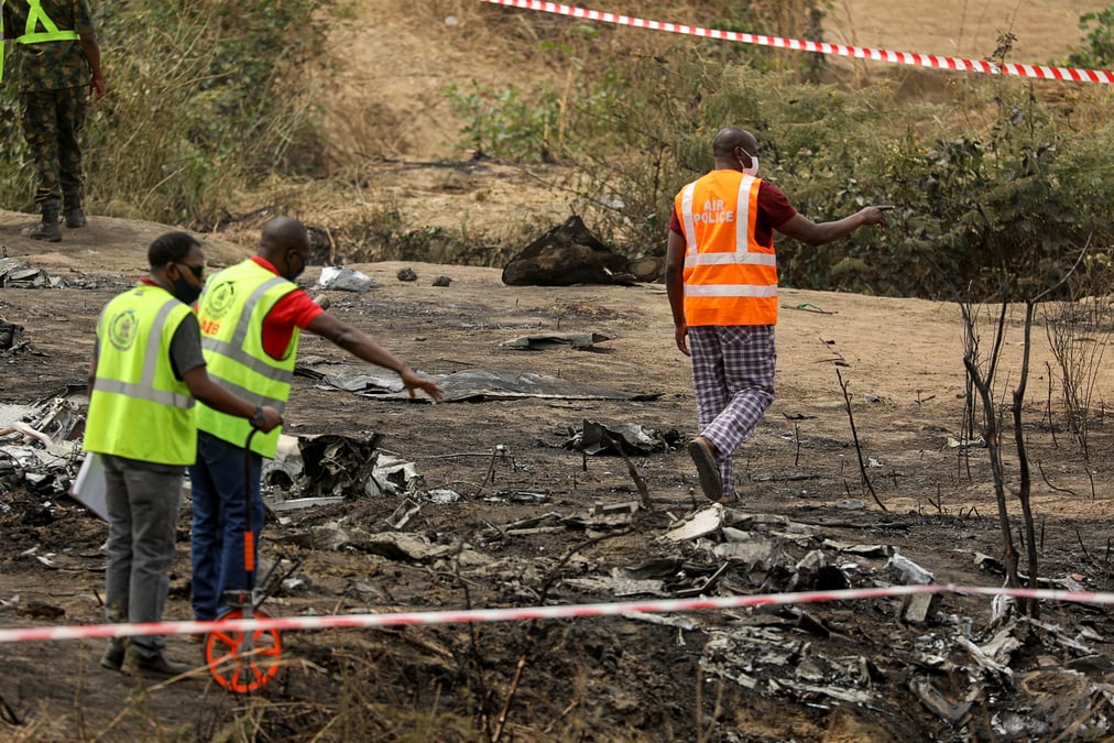 Sept morts dans le crash d'un appareil militaire au nigeria