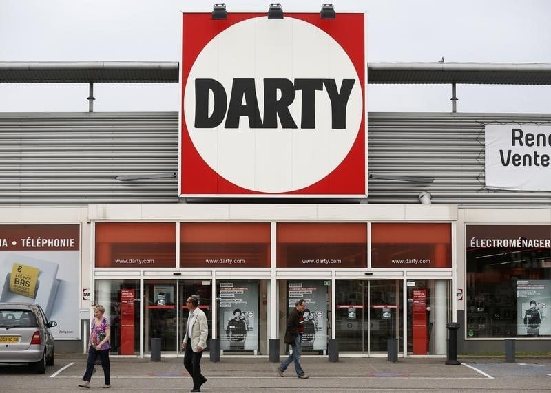 Accord de fusion entre darty et la fnac