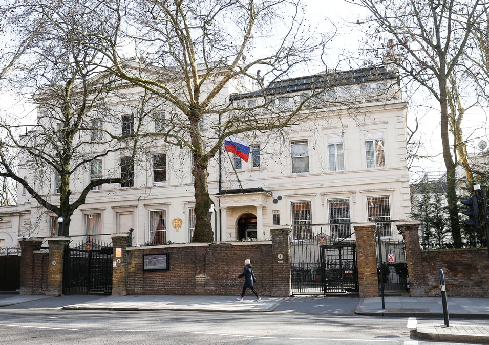 Accord russo-britannique sur le retour de diplomates, rapporte tass