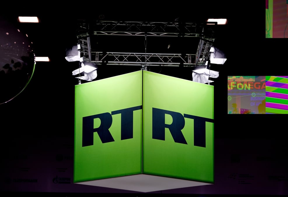 Logo de la chaine de television russe russia today (rt)