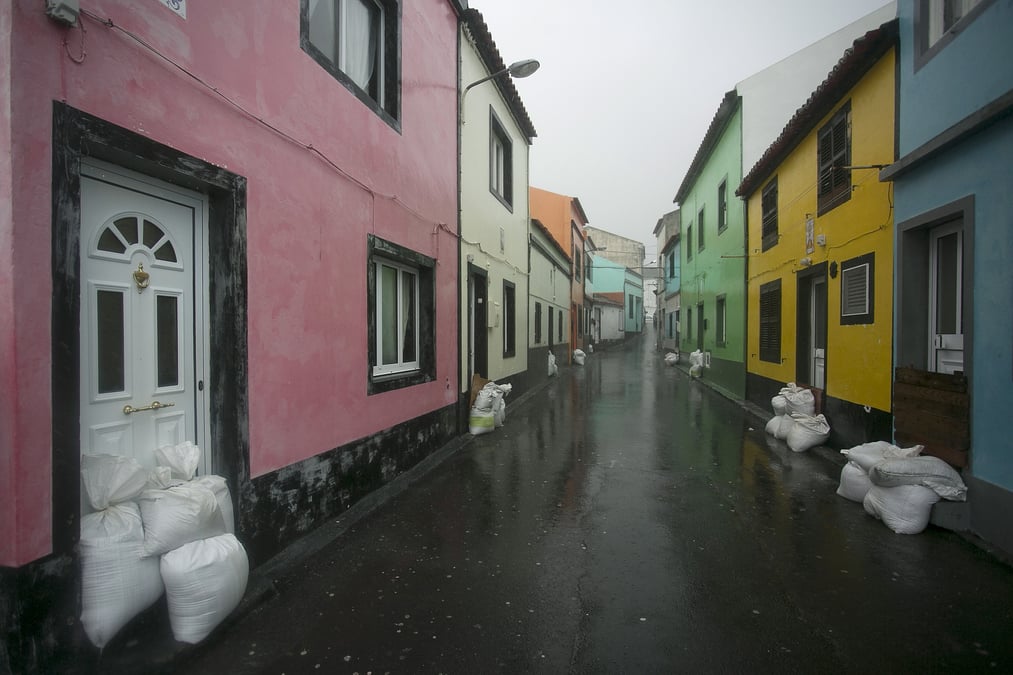 Les acores balayee l'ouragan alex