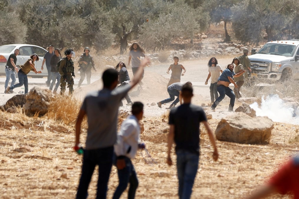 Cisjordanie: l'armee israelienne tue un palestinien de 16 ans, selon des sources