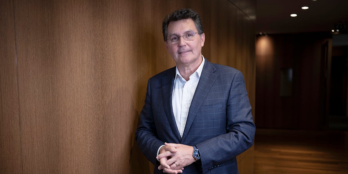 Olivier Roussat est le directeur général de Bouygues Telecom.
