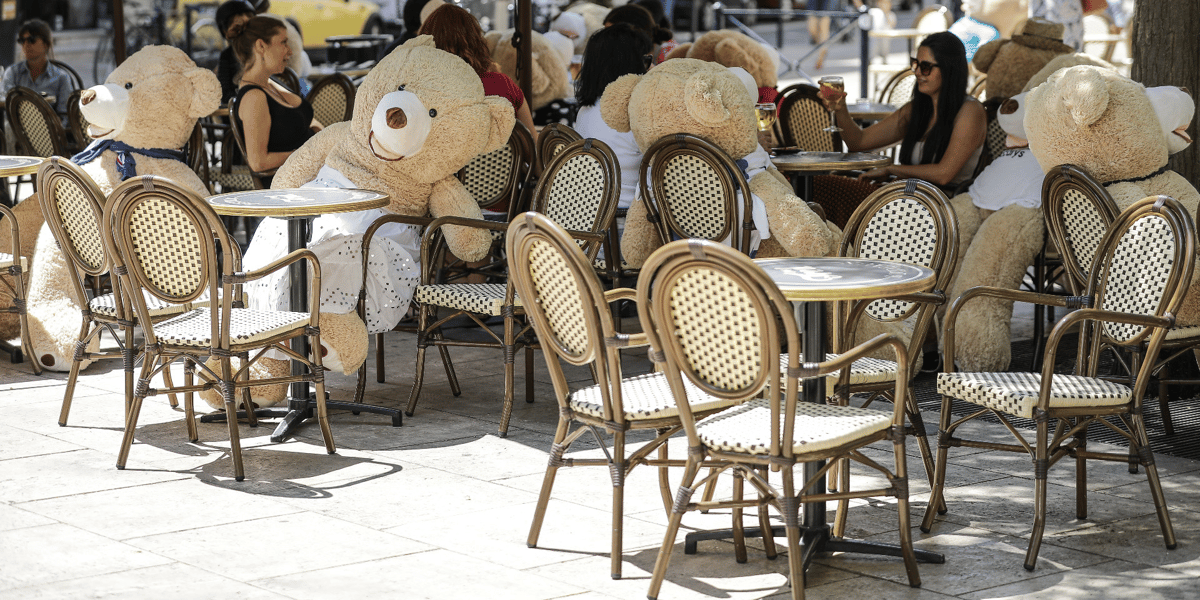 Terrasse dans le centre-ville de Bordeaux