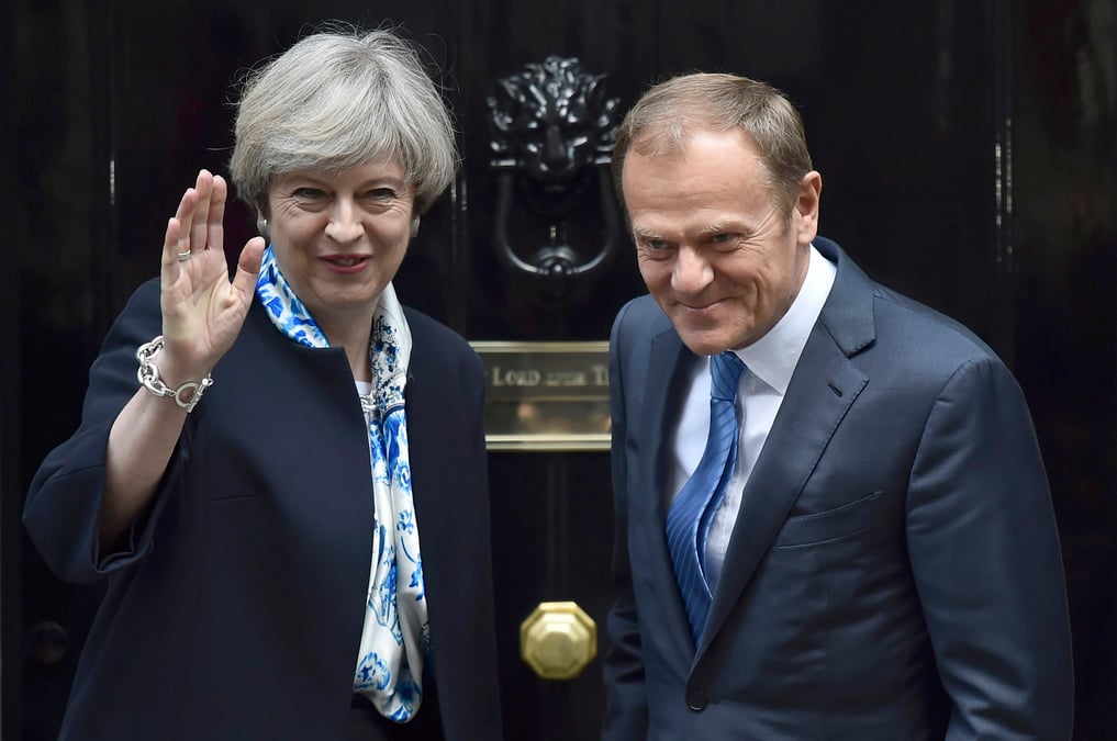 Premiere rencontre may-tusk depuis la lettre de divorce