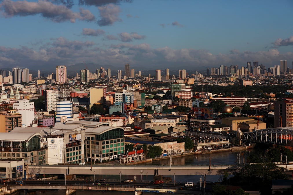 Coronavirus: les philippines obtiennent 900 millions de dollars de prets de la banque mondiale et de la bad
