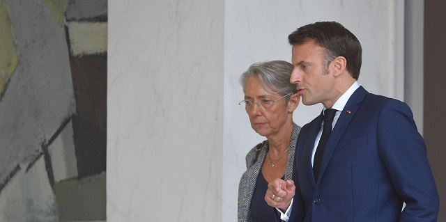 Emmanuel Macron Elisabeth Borne