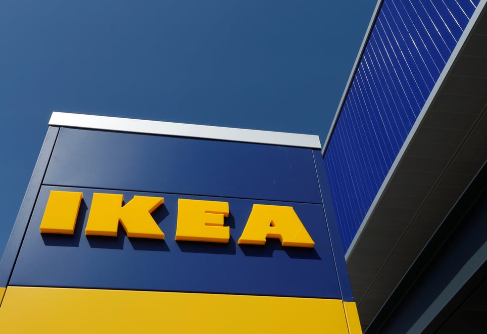 Ikea reduit encore ses activites en russie