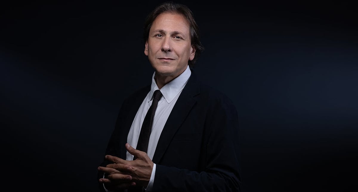 Jérôme Guedj, député PS de l’Essonne, partage son inquiétude concernant la crise politique française à l'approche du vote de confiance du Premier ministre.