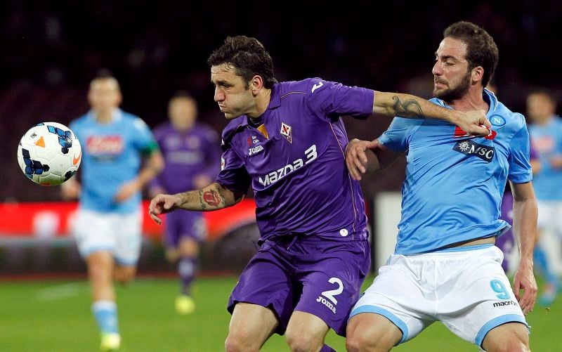 Serie A: Naples cède face à la Fiorentina, l'AS Rome solide 2e