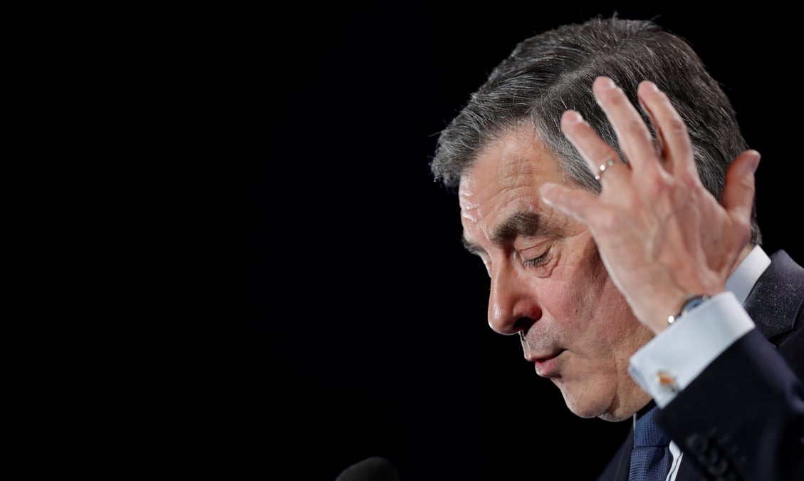 Fillon accuse macron d'aveuglement sur la question de la nation