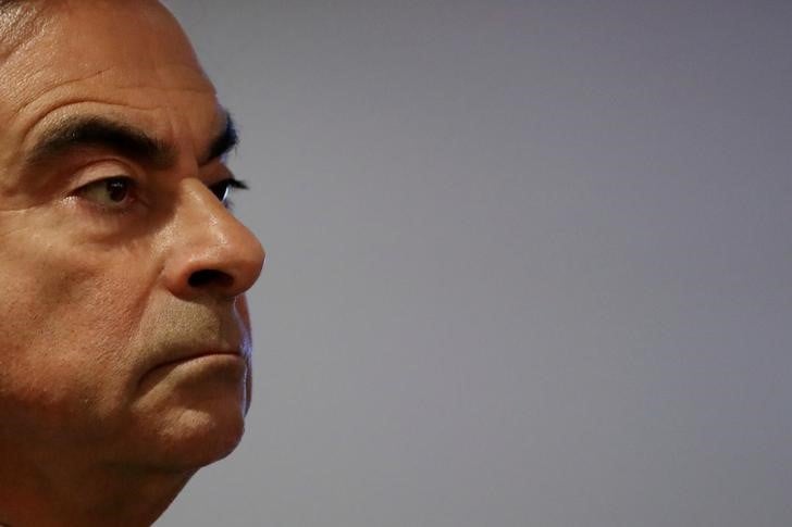Ghosn reflechit aux liens capitalistiques renault-nissan