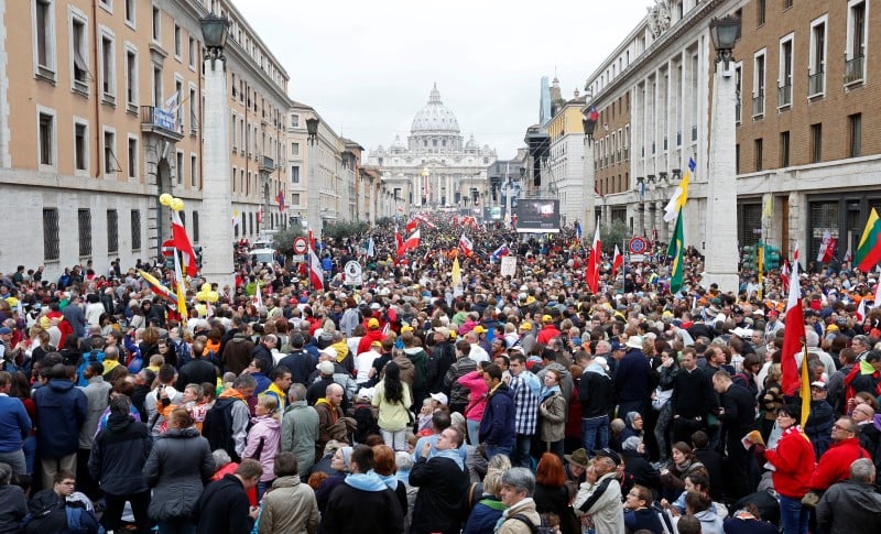 Double canonisation à Rome, un million de fidèles attendus