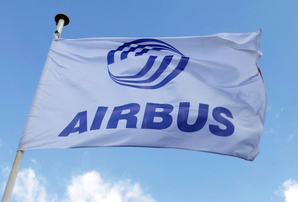 Airbus: commandes confirmees sur un total de 120 avions a220-300