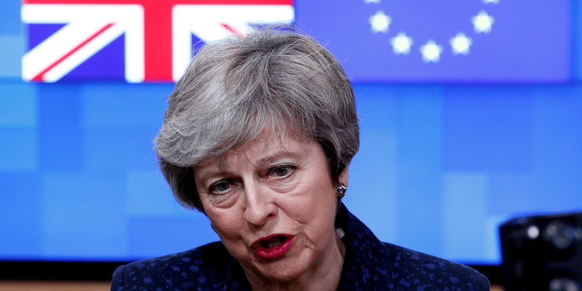 May met en garde contre un brexit "dur", negociations ue-londres bloquees