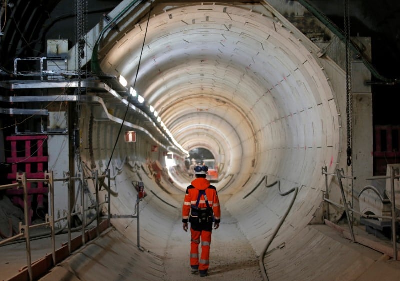 France: la production industrielle repart en baisse en mars