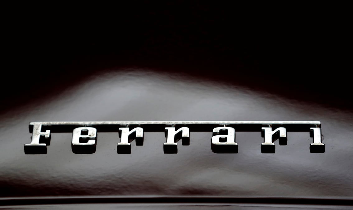 Ferrari reporte d'un an ses objectifs pour 2022 malgre un carnet de commandes record