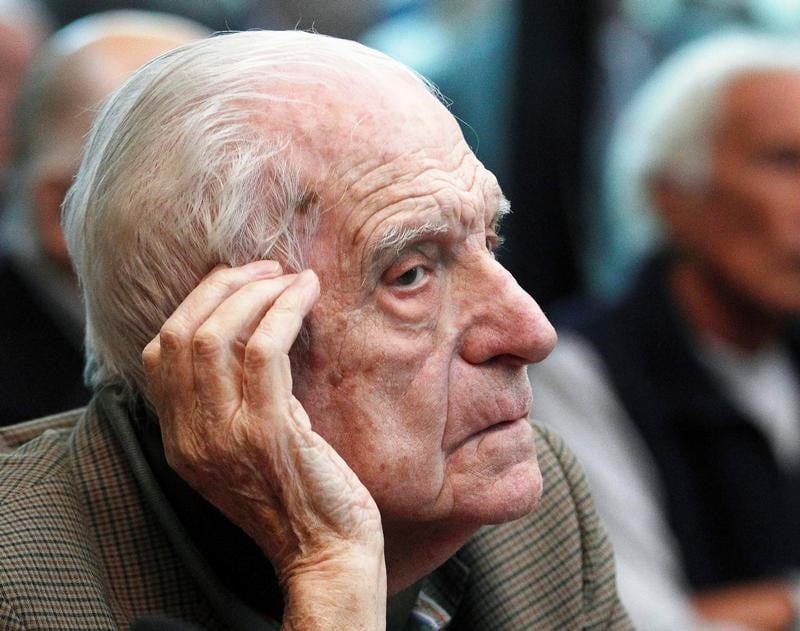 Deces de l'ancien dictateur argentin reynaldo bignone