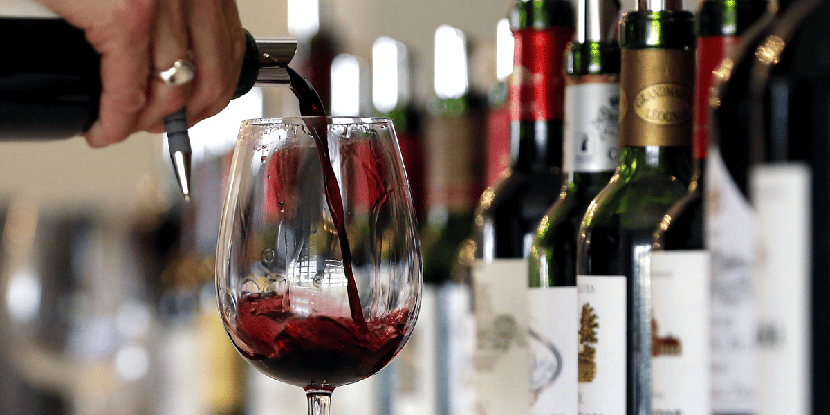 Vin rouge, bordeaux, viticulture, vigne, verre, bouteille,