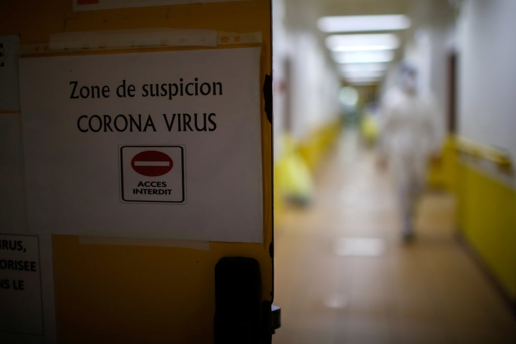 Coronavirus: vingt-sept deces supplementaires en france en 24 heures