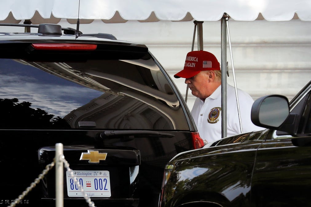 Usa: le drapeau confedere fait la fierte des amoureux du sud, dit trump
