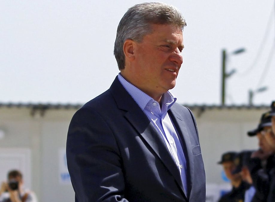 Une cinquantaine de personnalites graciees par le president macedonien dans l'affaire des ecoutes