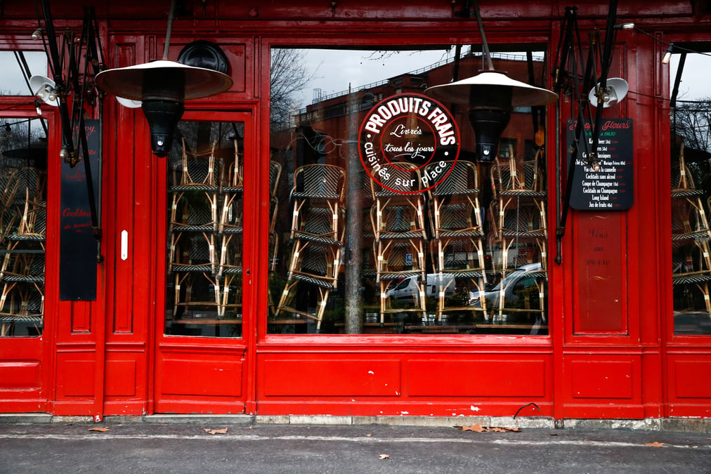 Axa propose une solution amiable a 15.000 clients restaurateurs