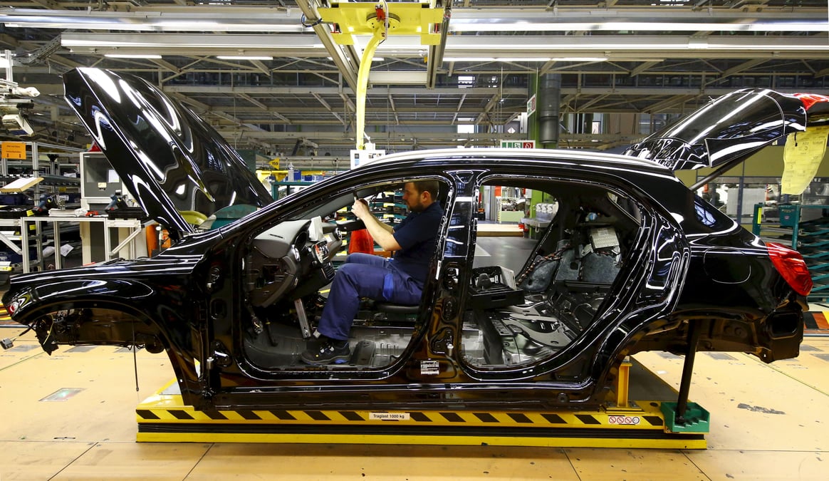 Ralentissement inattendu du secteur prive en zone euro en avril